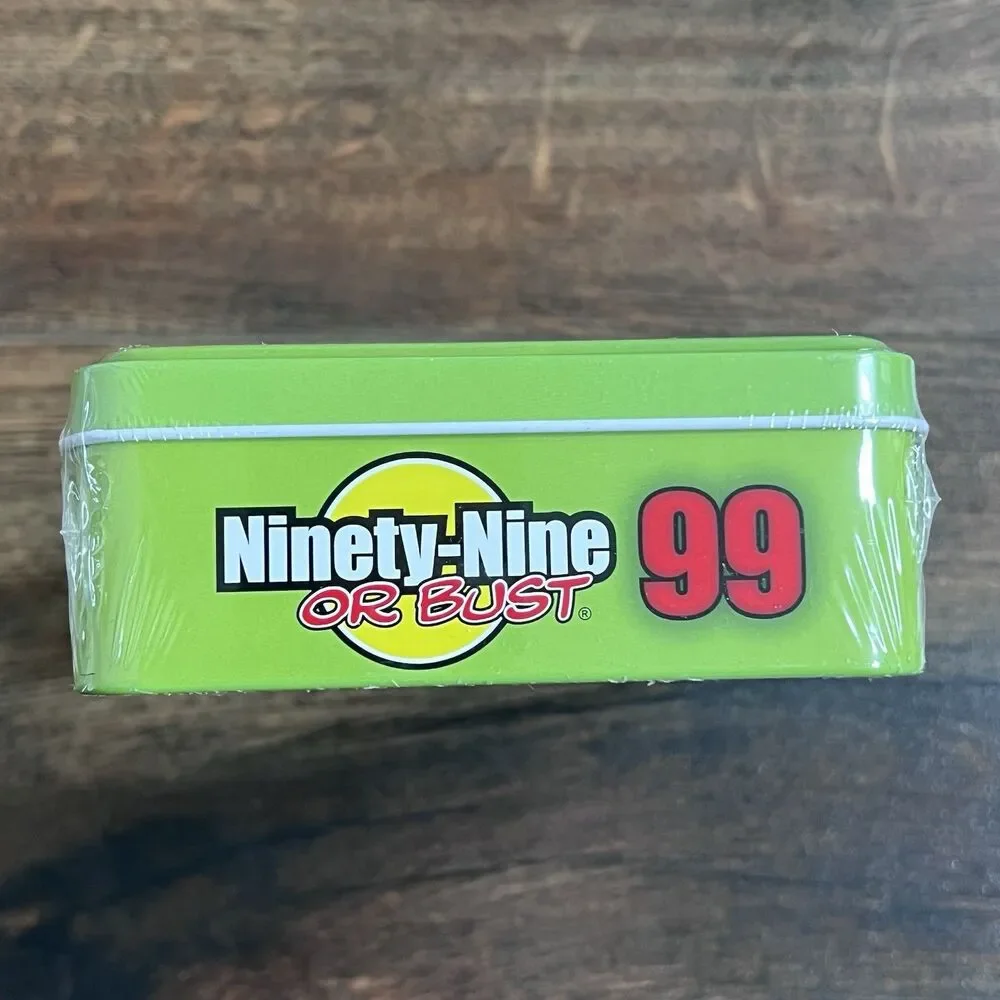 99 Ninety-Nine Or Bust LGI Legendary Games Family Card Game NIB